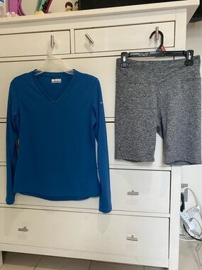 Columbia Blue Performance Long Sleeve Top with bike short